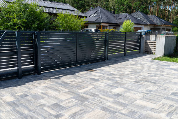 Best Decorative Driveway Pavers  in Country Clu, FL