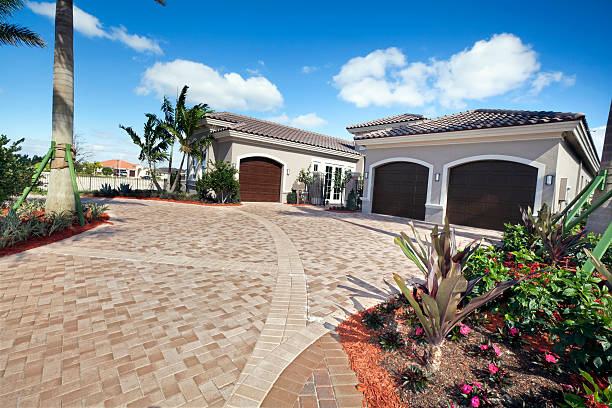 Best Driveway Repair Near Me  in Country Clu, FL